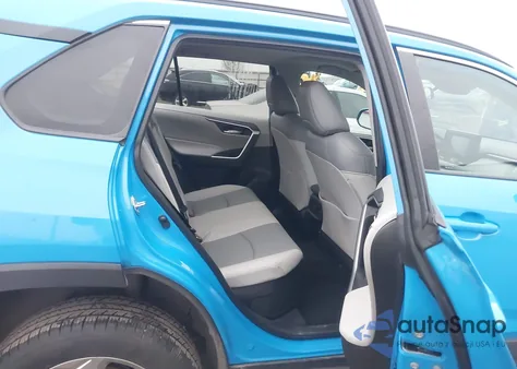 2021 Toyota Rav4 Xle Premium/Xse из США, поврежденный, VIN 2T3B6RFV3MW028584